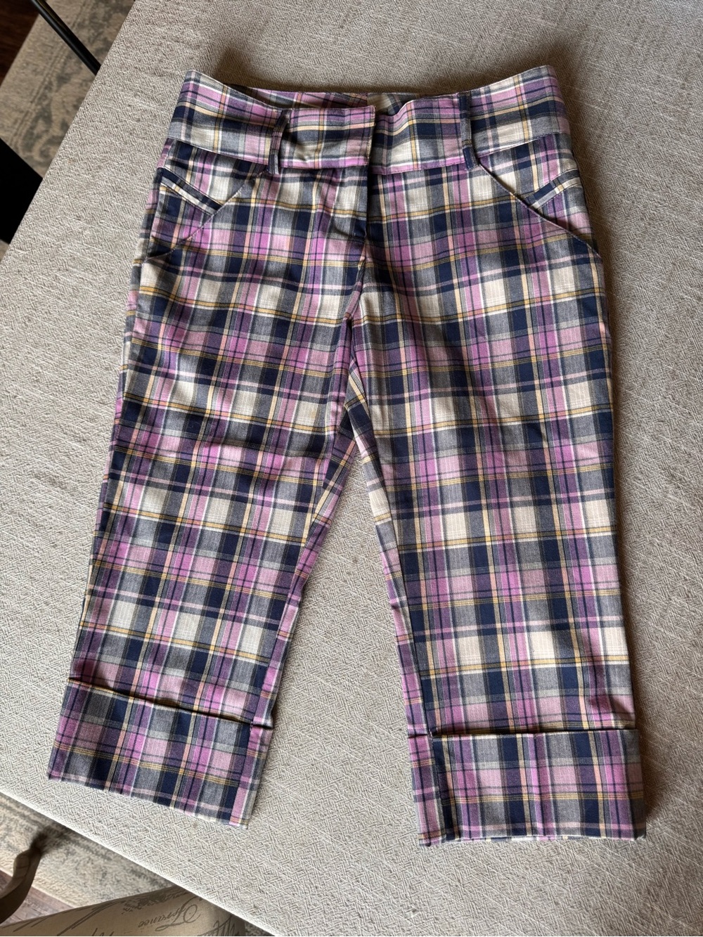 Rue 21 Flat Front Plaid Cuffed Capri Size 0 Purple & Navy Y2K Preppy Stretch EUC